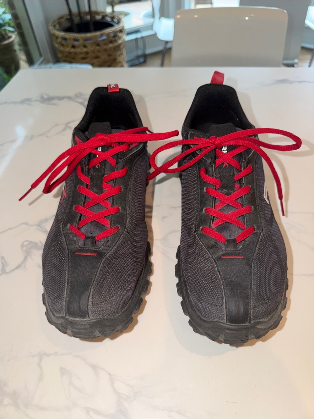 Ralph Lauren Baildon Black Athletic/Running Tennis Shies with Red Laces